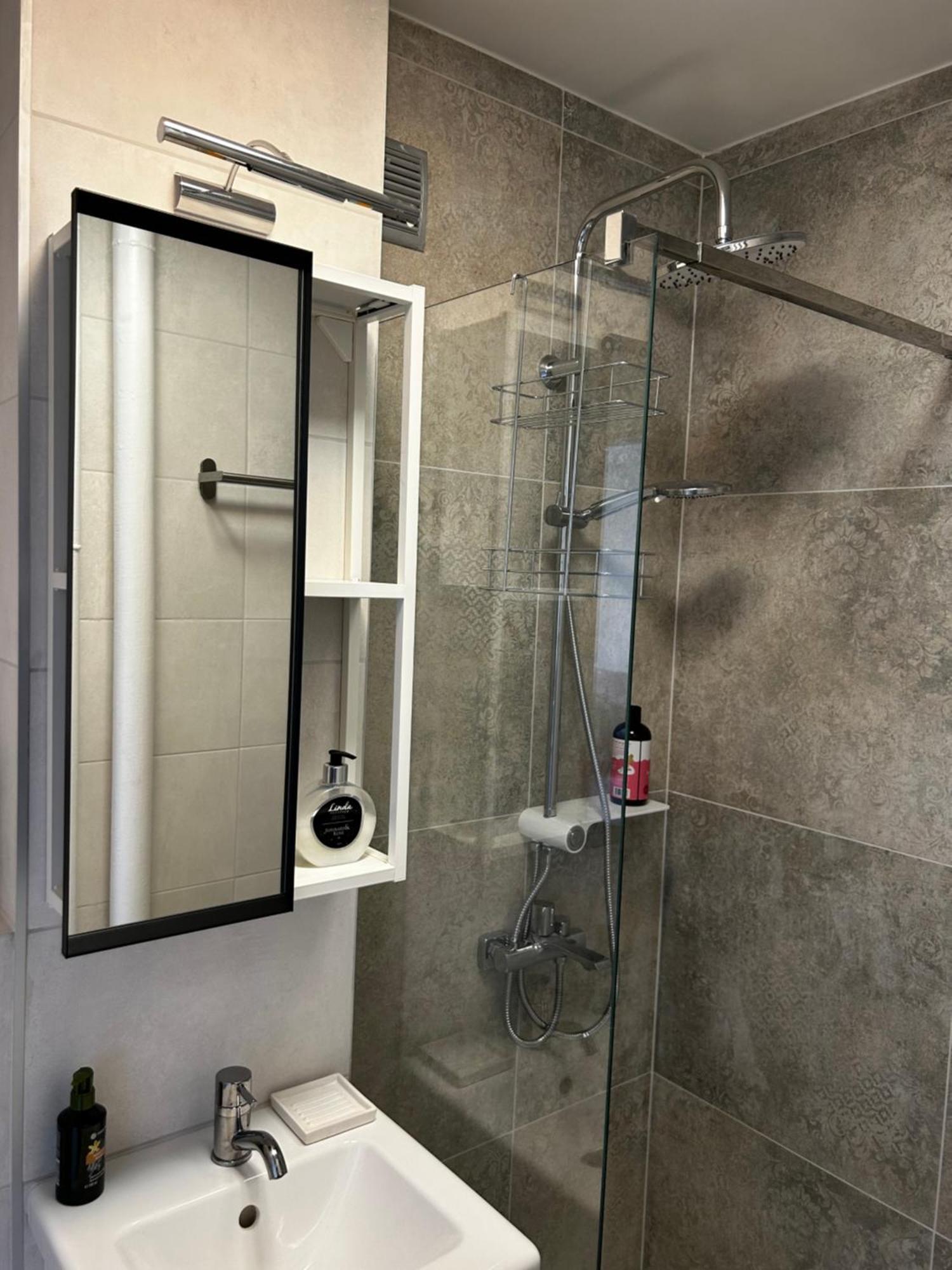 Sky Apartment Comfy Suite Pereca Varsavia Esterno foto
